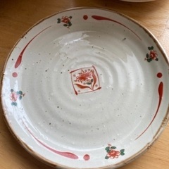 小皿全部で300円
