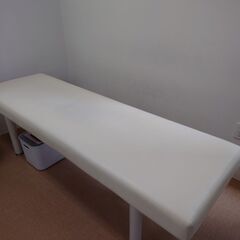 医療用ベッド１台