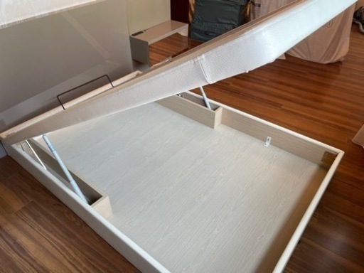 美品 ガス式跳ね上げ収納付きダブル ドリームベッド dreambed ベッドフレームのみ 木製 跳ね上げ式ベッド ダブルベット 日本製