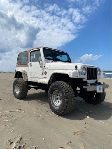 車検までの最安値！！超希少MTのラングラーです！！