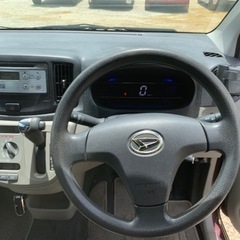 ミライースの画像