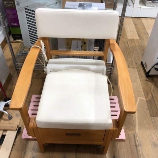 未使用品　TOTO   ウォームレット付　ポータブルトイレ　EWR285   イス型　介護　おすすめ‼︎