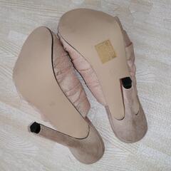 【新品未使用】ベージュ  ピンヒールサンダル  24～24.5の画像