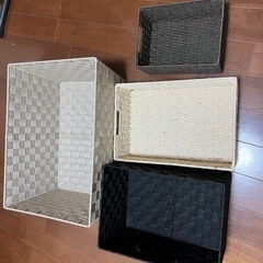 収納バスケット　計25個差し上げますの画像