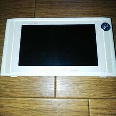 ﾎﾟｰﾀﾌﾟﾙﾃﾚﾋﾞ Panasonic SV-ME75 VIERA