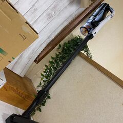 (売約済み)高年式【2022年製】　HITACHI 日立 掃除機 コードレス スティック クリーナー ラクかる スティック PV-BL1H充電式掃除機の画像