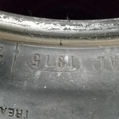 ラジアルタイヤ 215/45R16 4本の画像