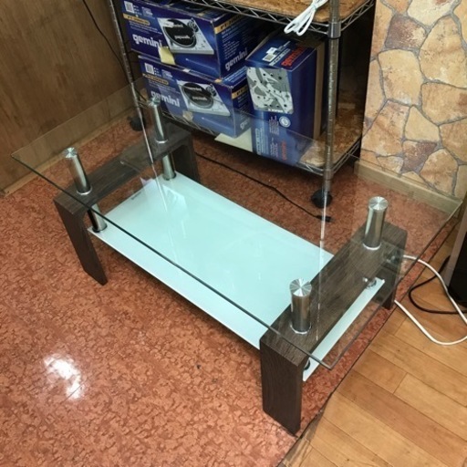 ガラステーブル