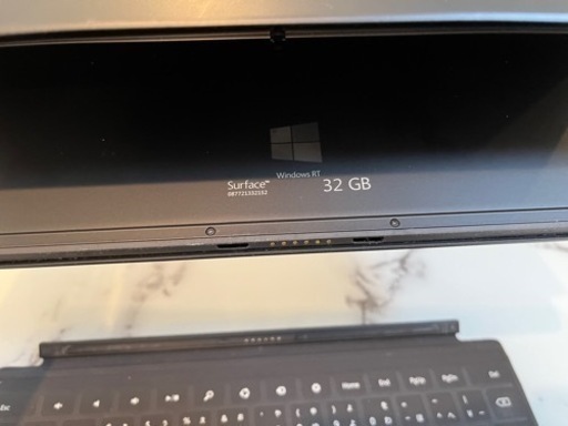 値段交渉可　surface RT キーボードセット　Windows