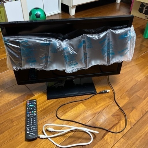 液晶テレビ　24インチ