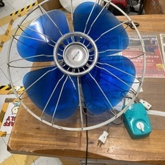 1台売れました！　残りあと1台ですよ！　昭和レトロ！東芝壁掛け扇...