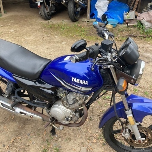 YAMAHA ybr125 ベース車両
