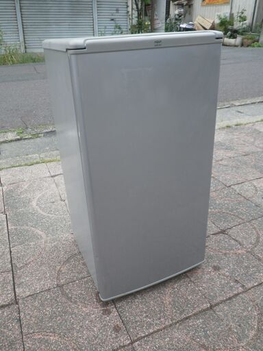 ■配達可■アクア １ドア 冷蔵庫 75L AQR-81E 2016年製 コンパクト