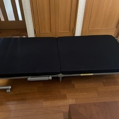 折りたたみベットの画像