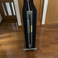 折りたたみベットの画像