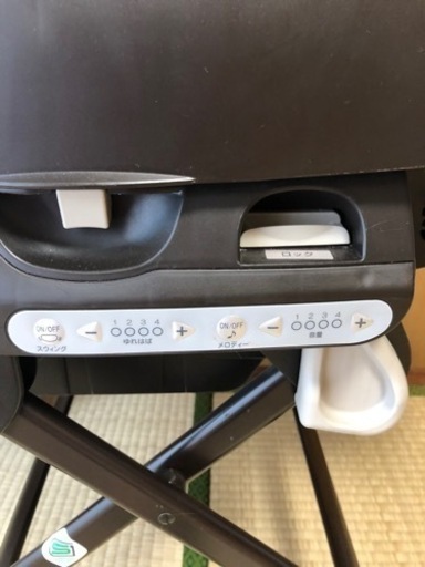 【美品】コンビ　電動ネムリラ