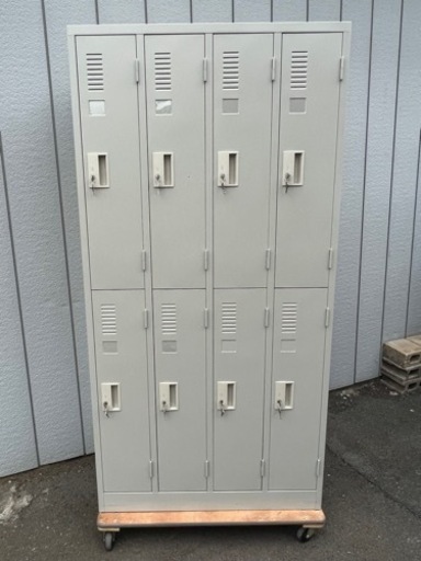 ■プラス ８人用ロッカー 鍵付■PLUS オフィスロッカー 事務用ロッカー 上下2段■事務所 オフィス家具 (約)幅90 奥行52 高さ180 cm