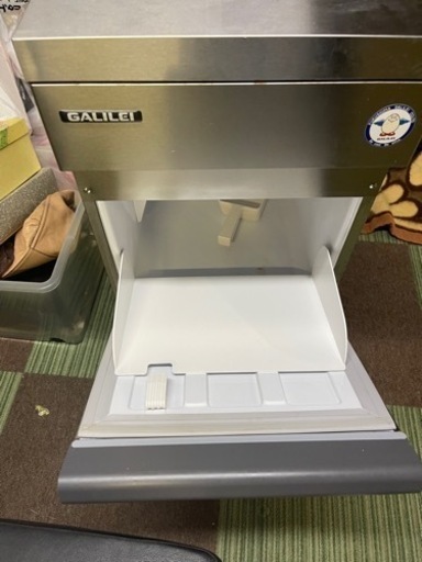 ダイワ製氷機、２５キロ