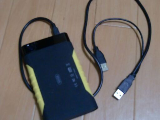 2.5インチ外付けハードディスク　500G