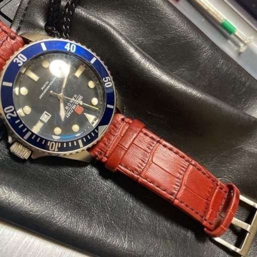 スイスミリタリーHANOWA  クウォーツ　美品
