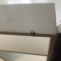 壁掛けと置き型両用　飾り棚の画像