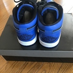 NIKE AIR JORDAN 1 PHAT LOW 青黒の画像