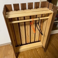 子ども用　洋服かけ　ラック