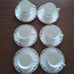 マリオバレンチノカップアンドソーサーの画像