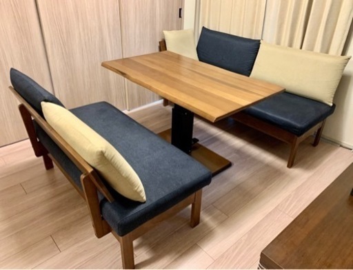 ダイニングセット(テーブル+ベンチx2)