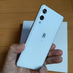 少しお値下げ(スマホ)楽天ハンド中古美品の画像