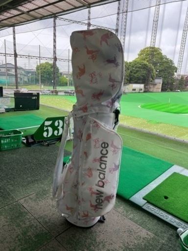 【美品】ニューバランスのキャディバッグ(ゴルフ)