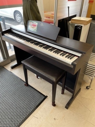 ★316 YAMAHA 電子ピアノ 2011年製 YDP-135 椅子あり 【リサイクルマート鹿児島宇宿店】