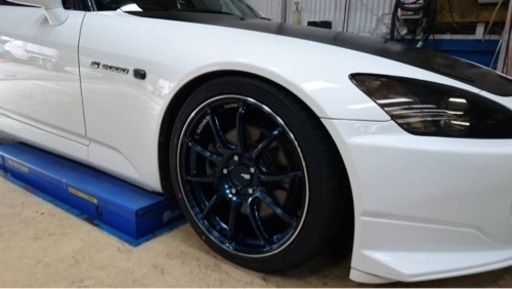 ADVAN Racing  18インチ