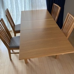 【計6万円相当】IKEA伸縮ダイニングテーブル&椅子　三段階調節