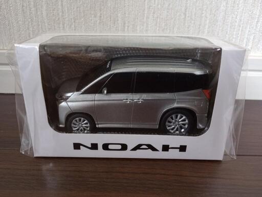 ✨ディーラー非売品　トヨタ新型ノア✨