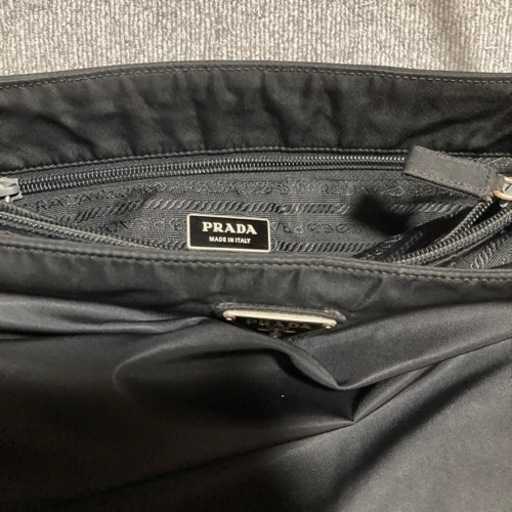プラダPRADAのハンドバッグ