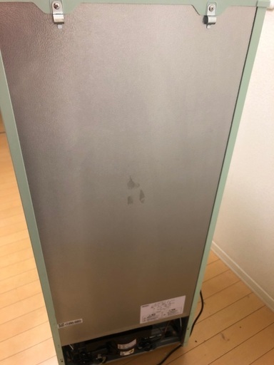 レトロかわいい冷蔵庫114L 冷凍庫つき