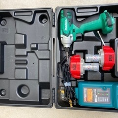 マキタインパクトドライバー12v フルセットの画像