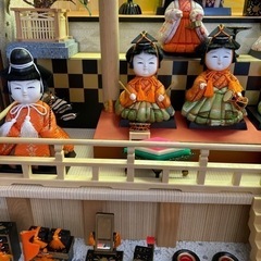 雛人形　ケース付きの画像