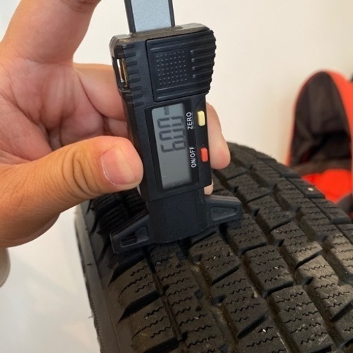 【中古スタッドレス】145R12 6PR タイヤ&ホイール4本セット