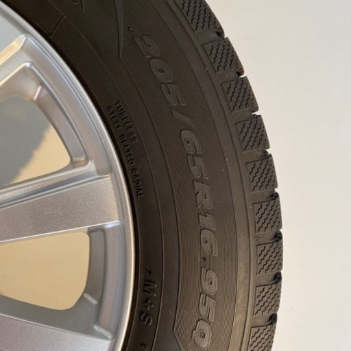 【中古スタッドレス】205/65R16 タイヤ&アルミ4本セット