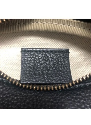 GUCCI ヴィンテージロゴプリントバッグ　スモール 美品　値下げ可能です