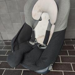 コンビチャイルドシート ネオシスファースト S 新生児３，8kg...