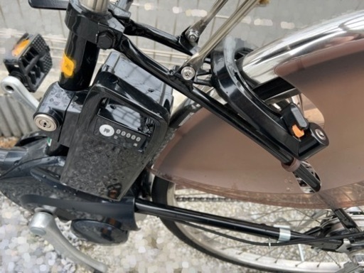 美品 Panasonic 電動アシスト自転車 2021/7購入 16Ah 充電1〜2回のみ