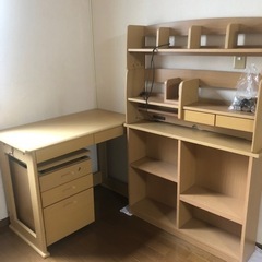 （受け渡し者決定致しました）学習机　本箱　チェスト　3点セット　