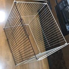 ストーブガード　取りに来られる方のみ