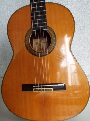 ♪クラシックギターYAMAHA：GC５M