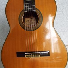 ♪クラシックギターYAMAHA：GC５M