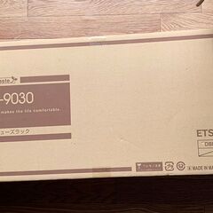値下げ！！　ミラー付ラック（棚）、新品未使用！の画像