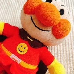 ★値下げ★アンパンマン【美品】ぬいぐるみ  ゼンマイ乗り物　おもちゃの画像